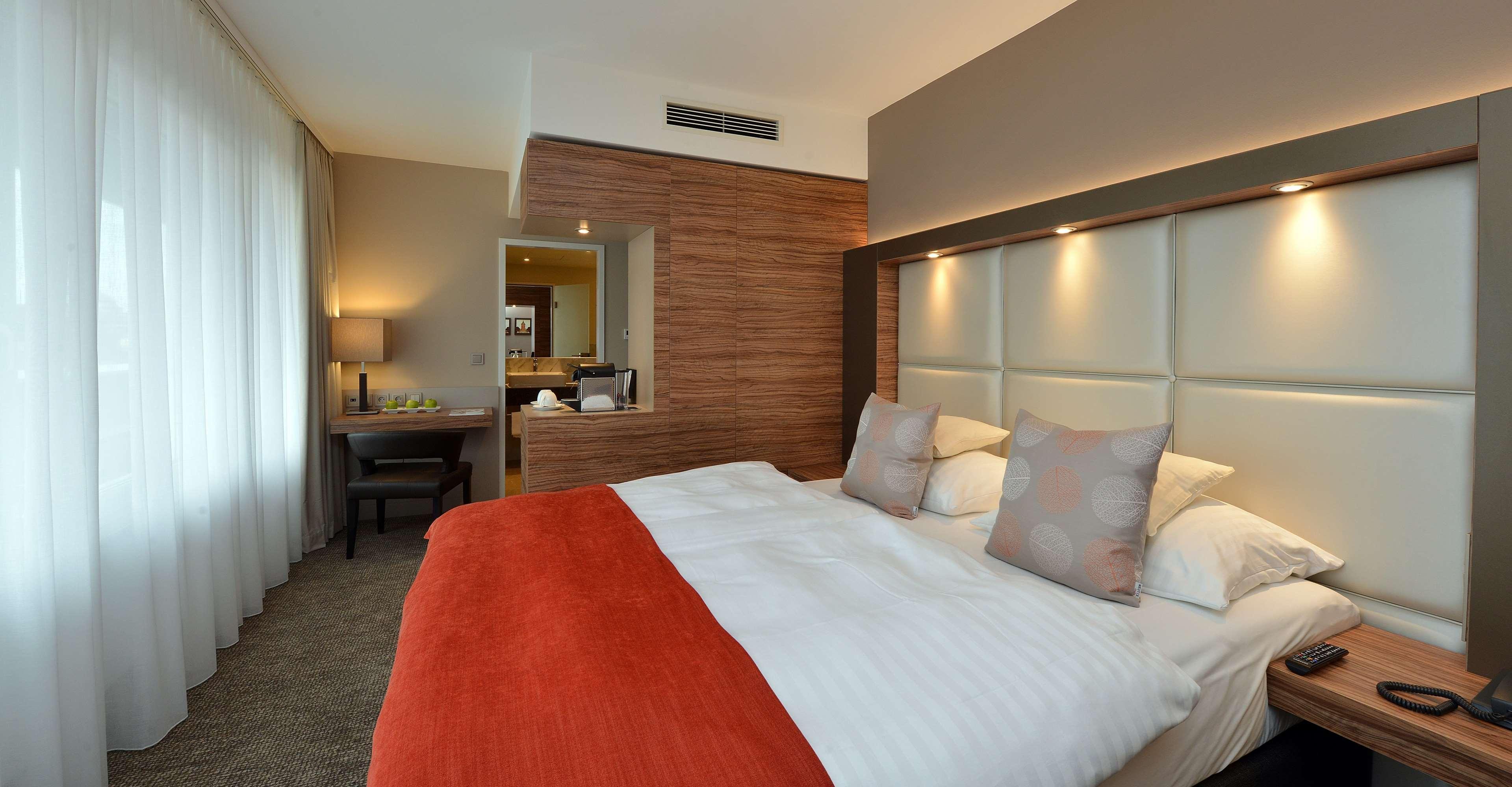 Best Western Plus Delta Park Hotel MHG Exterior foto