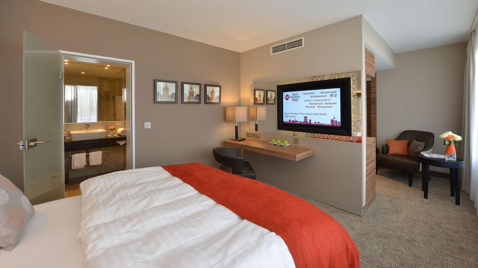 Best Western Plus Delta Park Hotel MHG Exterior foto